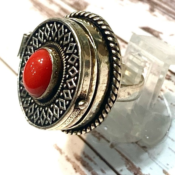 Coral & Silver Poison Box Ring - Picture 1 of 4